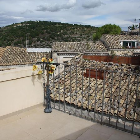 La Corte Di Ibla Ragusa Exterior photo